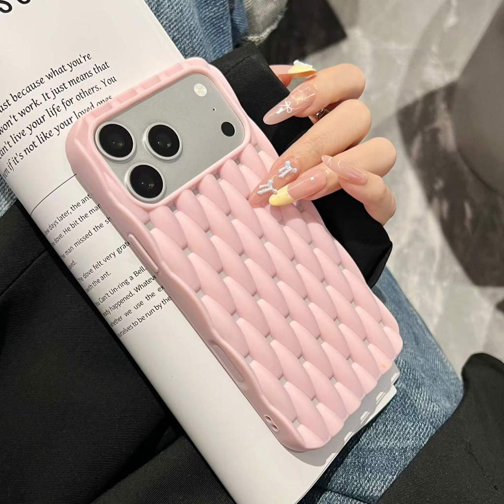 Custodia per iPhone 15 16 17 P - Heat Dissipation Mesh Breathable Case recensione e prezzo